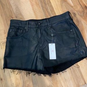 The Bryn black shorts